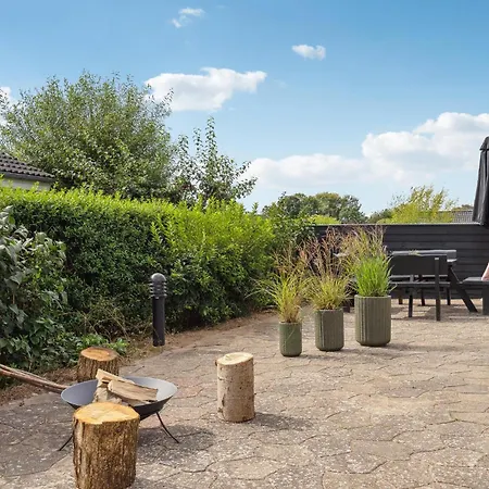 Awesome In With Kitchen Дом отдыха Хадерслев