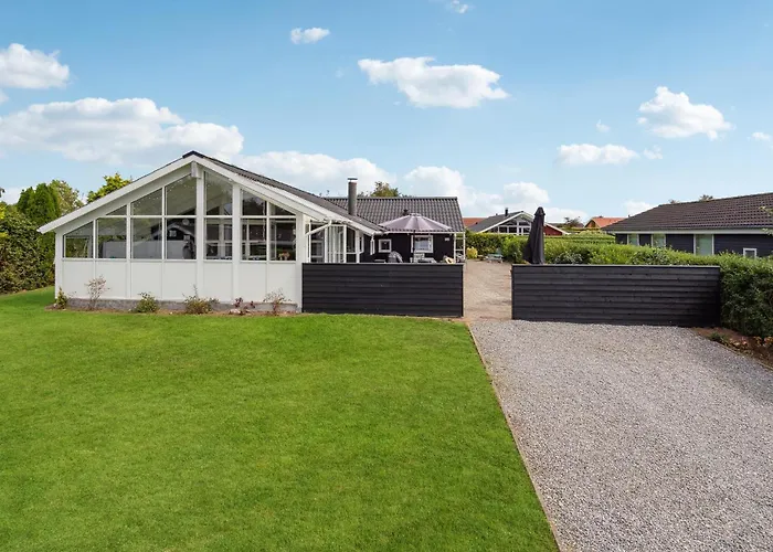 Awesome In With Kitchen Semesterbostad