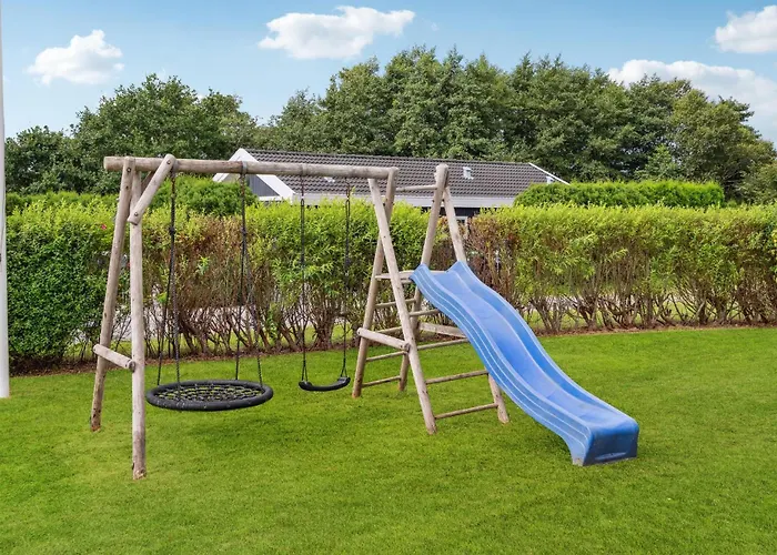 Semesterbostad Awesome In With Kitchen