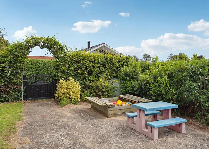 Awesome In With Kitchen Semesterbostad